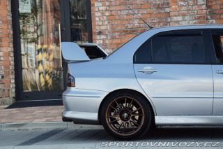 Mitsubishi Lancer EVO  2005