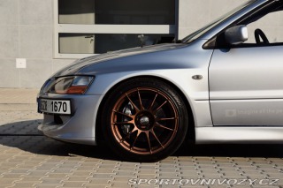 Mitsubishi Lancer EVO  2005
