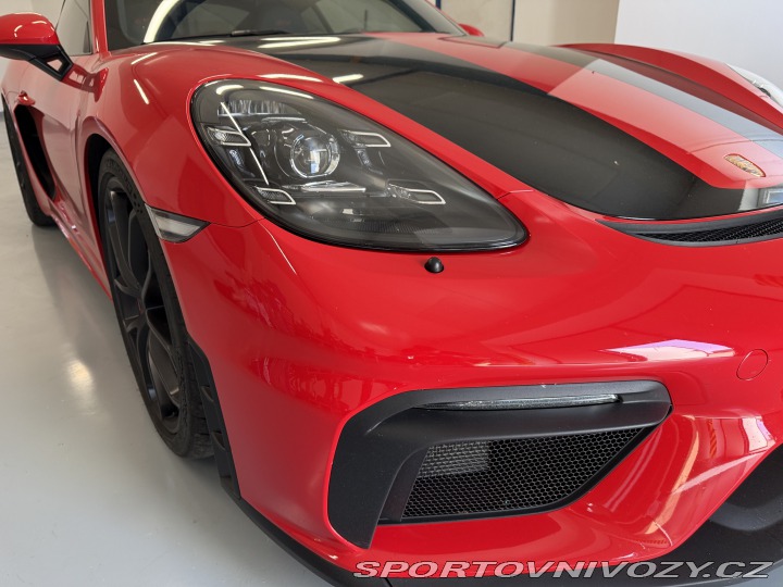 Porsche Cayman GT4, pdk,chrono,skořepiny 2022