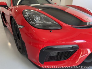 Porsche Cayman GT4, pdk,chrono,skořepiny 2022