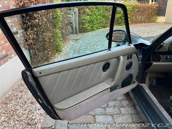 Porsche 911 3.6 CARRERA 2 1991