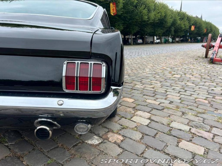 Ford Mustang Fasback V8 1966