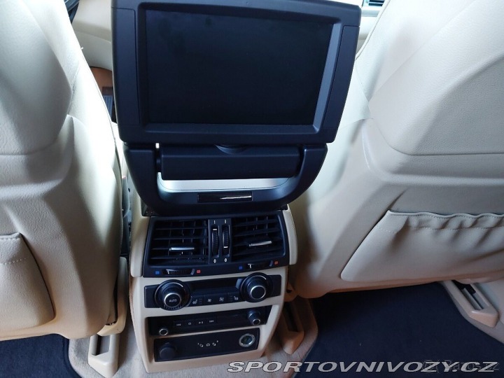 BMW X5 4,8   V8 2008