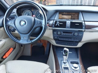 BMW X5 4,8   V8 2008