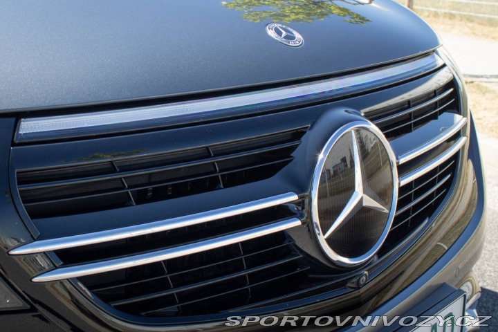 Mercedes-Benz Ostatní modely EQC  400 4MATIC AMG line 300k 2022