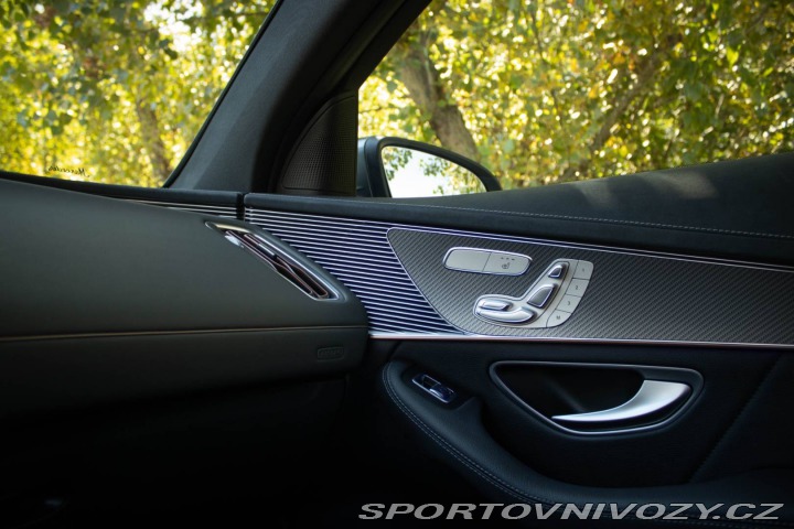 Mercedes-Benz Ostatní modely EQC  400 4MATIC AMG line 300k 2022