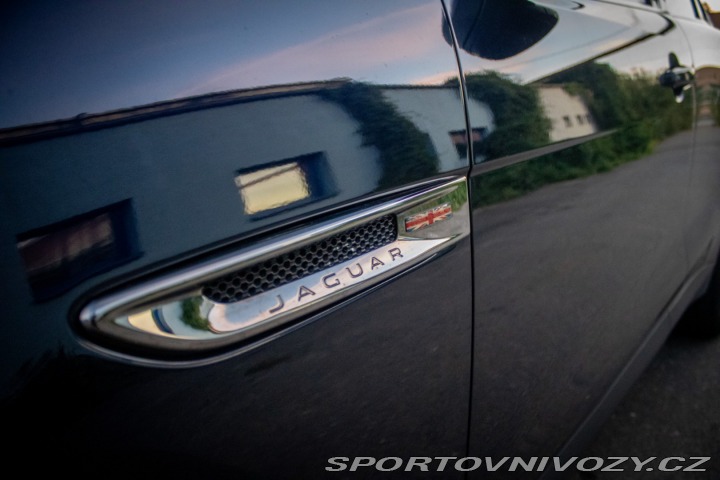 Jaguar F-Pace 3.0 TDV6 Prestige AWD A/ 2016