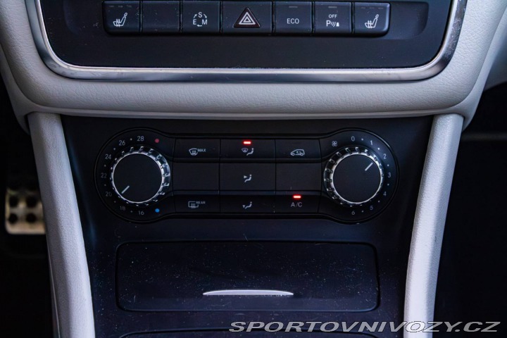 Mercedes-Benz A  2013