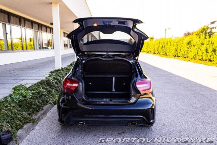 Mercedes-Benz A  2013
