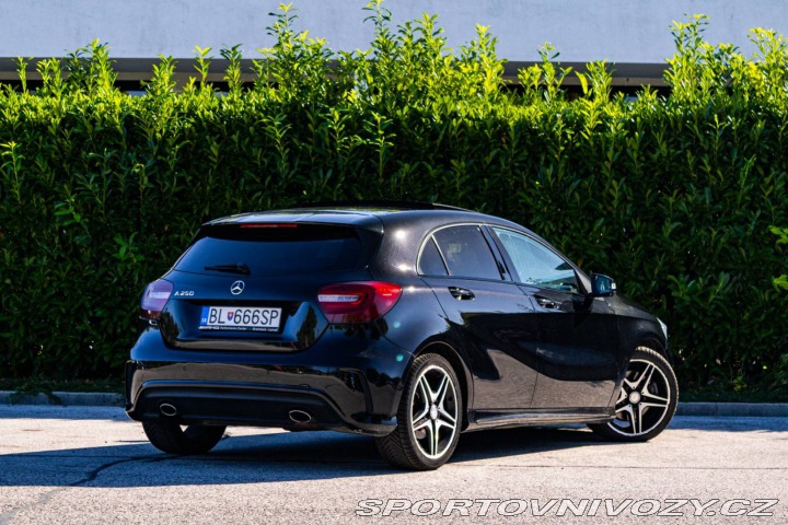 Mercedes-Benz A  2013