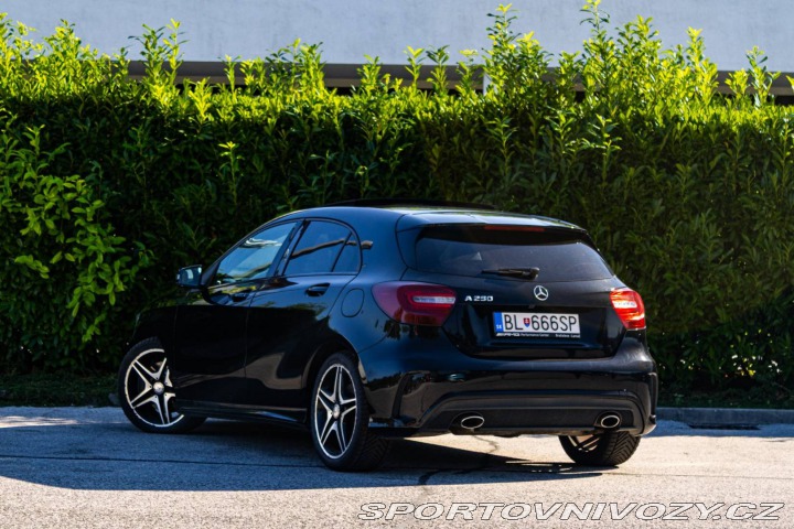 Mercedes-Benz A  2013