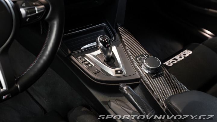 BMW M4 Competition Track 2018