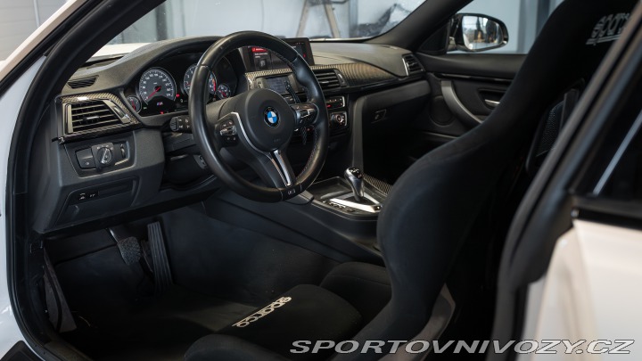 BMW M4 Competition Track 2018