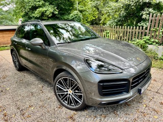 Porsche Cayenne E-HYBRID 9YA / EF22