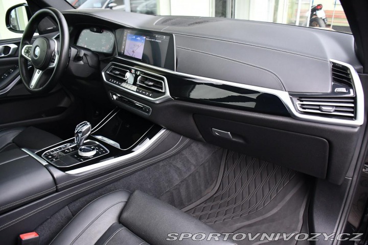 BMW X5 M50d LASER PANOR MASÁŽE H 2018