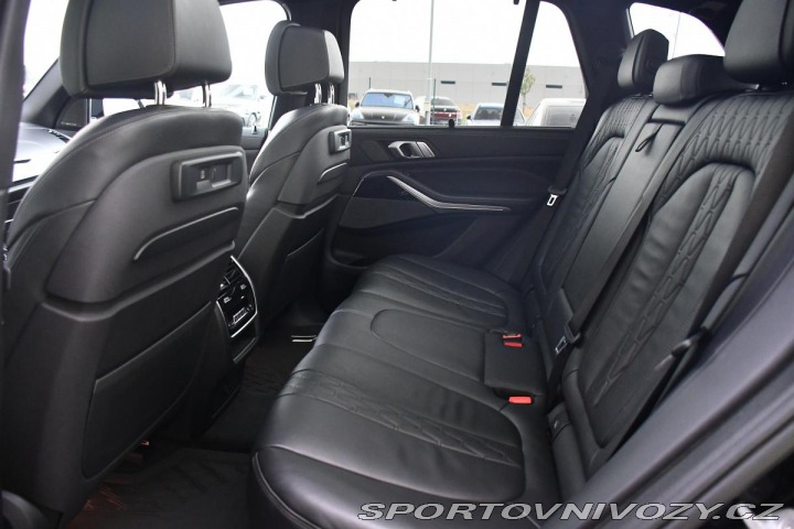 BMW X5 M50d LASER PANOR MASÁŽE H 2018