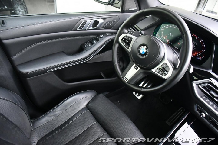 BMW X5 M50d LASER PANOR MASÁŽE H 2018