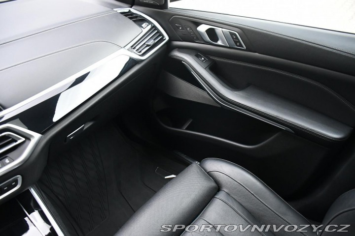BMW X5 M50d LASER PANOR MASÁŽE H 2018