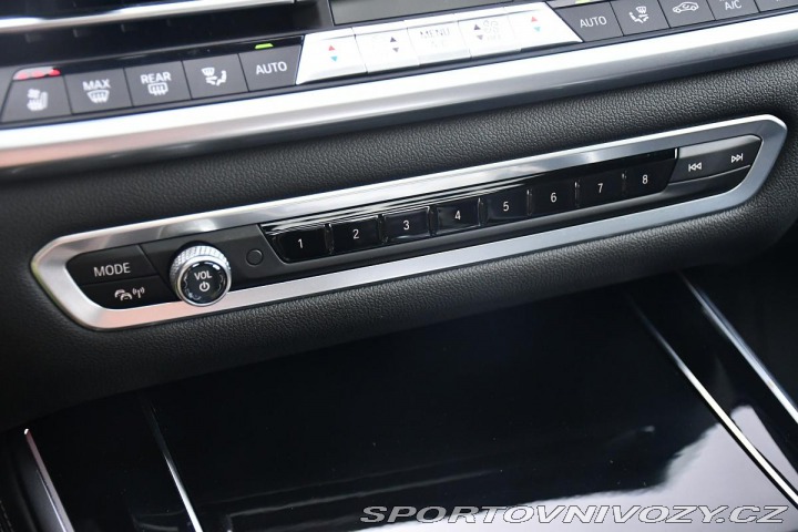 BMW X5 M50d LASER PANOR MASÁŽE H 2018