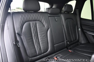 BMW X5 M50d LASER PANOR MASÁŽE H 2018