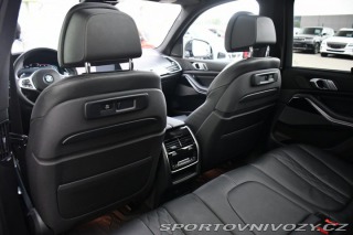 BMW X5 M50d LASER PANOR MASÁŽE H 2018