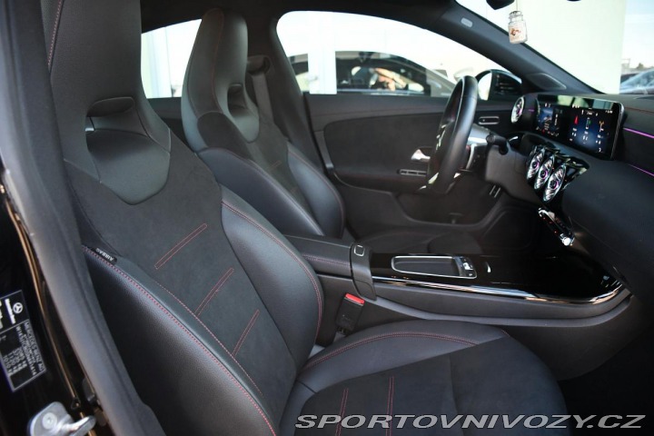 Mercedes-Benz CLA 200d AMG KUPÉ ZÁRUKA ČR 1 2024