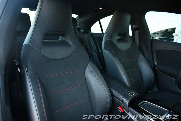 Mercedes-Benz CLA 200d AMG KUPÉ REZERVACE 2024