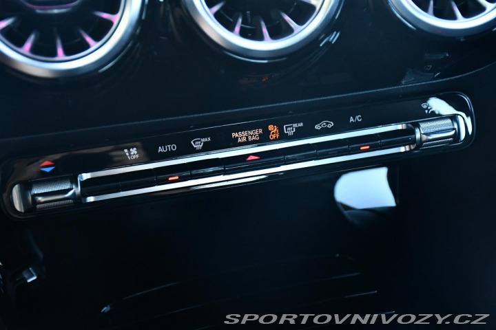 Mercedes-Benz CLA 200d AMG KUPÉ ČR 1.MAJ 2024