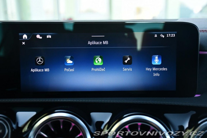 Mercedes-Benz CLA 200d AMG KUPÉ ZÁRUKA ČR 1 2024