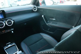 Mercedes-Benz CLA 200d AMG KUPÉ ČR 1.MAJ 2024