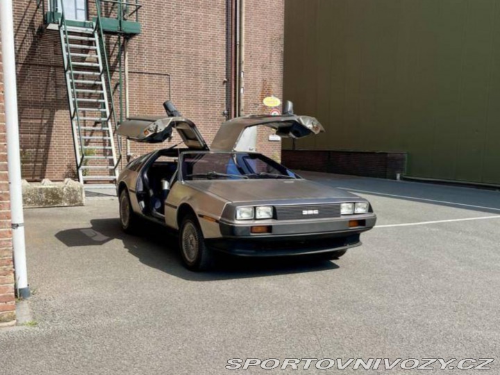 Ostatní značky Ostatní modely DMC DeLorean PRV V6 1981