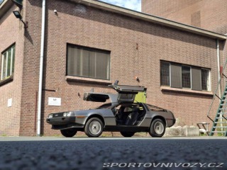 Ostatní značky Ostatní modely DMC DeLorean PRV V6 1981