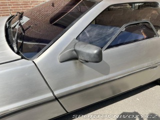 Ostatní značky Ostatní modely DMC DeLorean PRV V6 1981