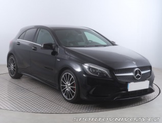 Mercedes-Benz A AMG Line A 180 2017