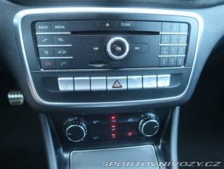 Mercedes-Benz A AMG Line A 180 2017