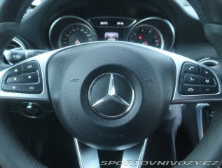 Mercedes-Benz A AMG Line A 180 2017