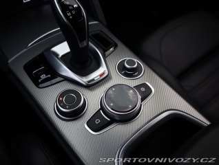 Alfa Romeo Stelvio Veloce 2.0 Turbo Q4 2021