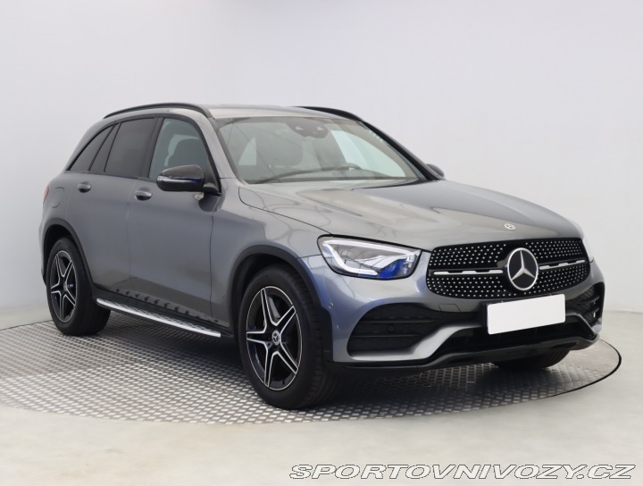 Mercedes-Benz Ostatní modely GLC AMG Line GLC 220 d 4MATIC 2021