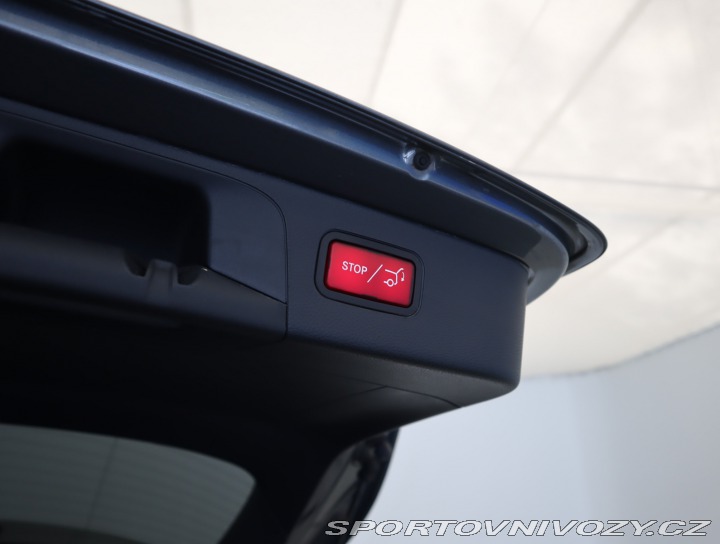 Mercedes-Benz Ostatní modely GLC AMG Line GLC 220 d 4MATIC 2021
