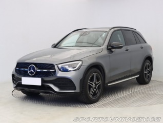 Mercedes-Benz Ostatní modely GLC AMG Line GLC 220 d 4MATIC 2021