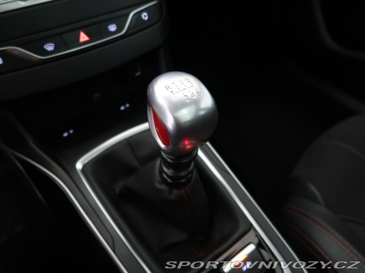 Peugeot 308 GT 1.6 GTI 2018