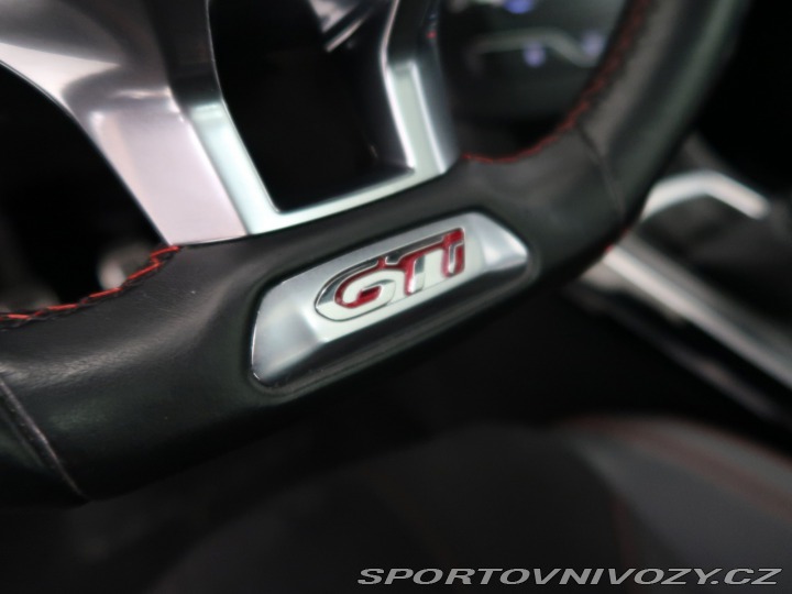 Peugeot 308 GT 1.6 GTI 2018