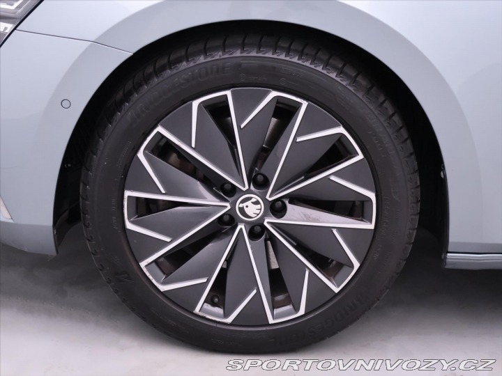 Škoda Superb 2,0 TSI 206kW 4x4 DSG CZ 2022