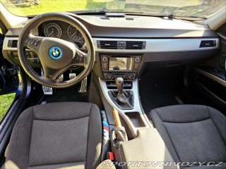 BMW 3 2,5   e91 325i N52 160kw, 2006