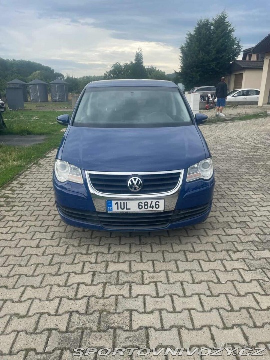 Volkswagen Ostatní modely Touran 1,9 Tdi 77 kw r.v. 2009 2009