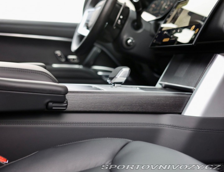 Ostatní značky Ostatní modely Land Rover Range Rover P550e Autobiography | 23 2025