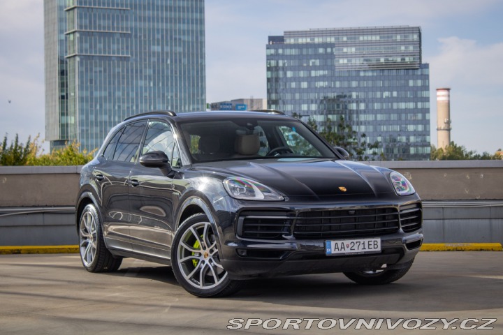 Porsche Cayenne E-Hybrid Tiptronic, plug 2019