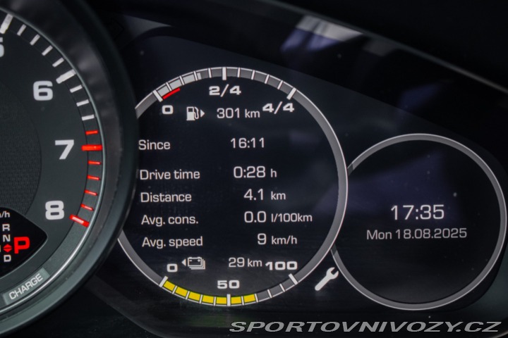 Porsche Cayenne E-Hybrid Tiptronic, plug 2019