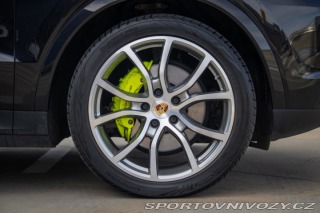 Porsche Cayenne E-Hybrid Tiptronic, plug 2019