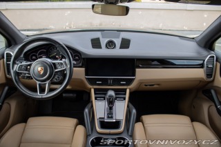 Porsche Cayenne E-Hybrid Tiptronic, plug 2019